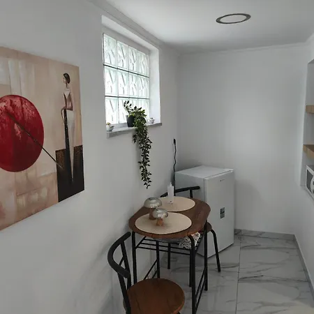 Giovanni's House
